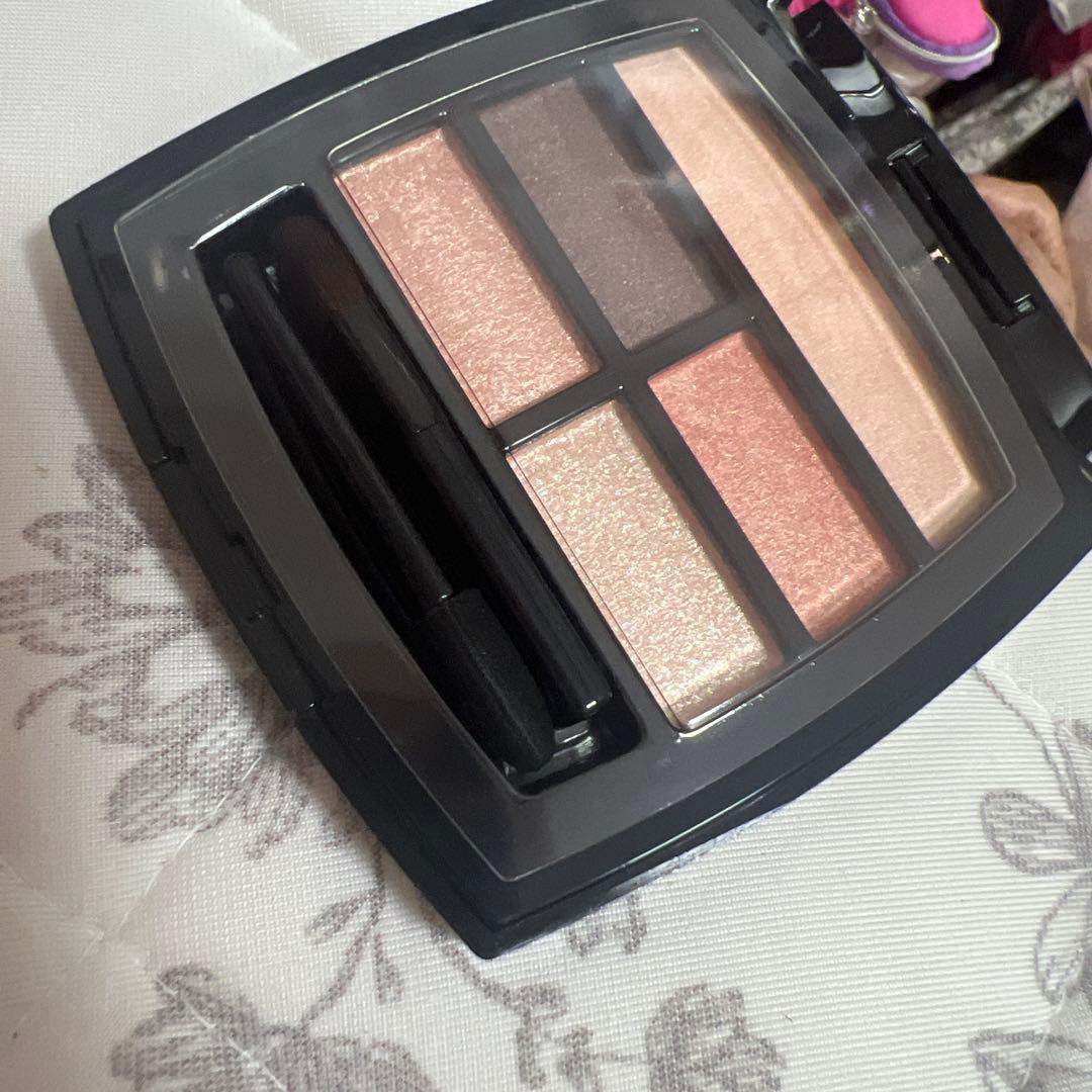 CHANEL ♡アイシャドウパレット