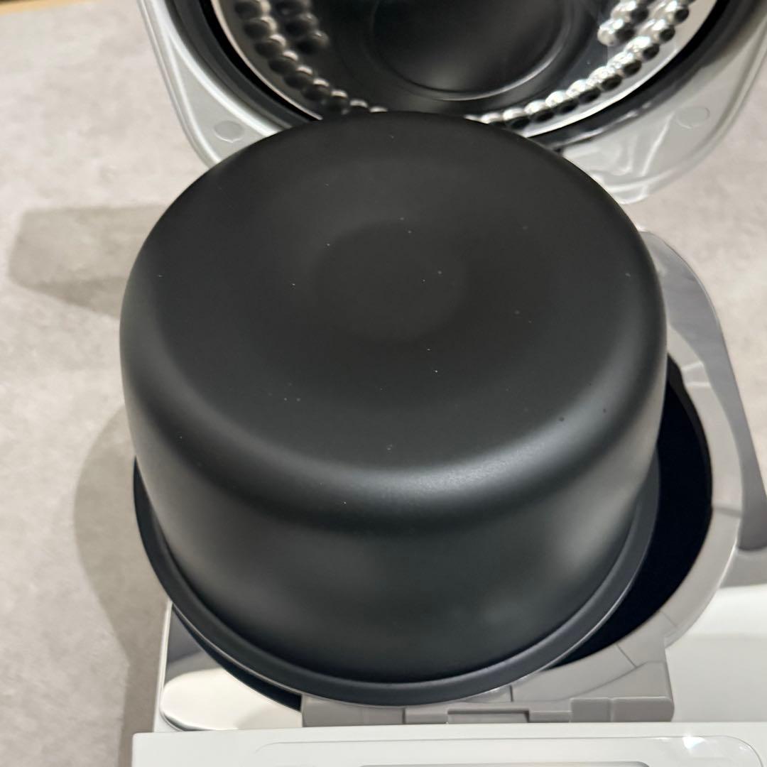 Panasonic SR-N210D-W IHジャー炊飯器2025年製　白