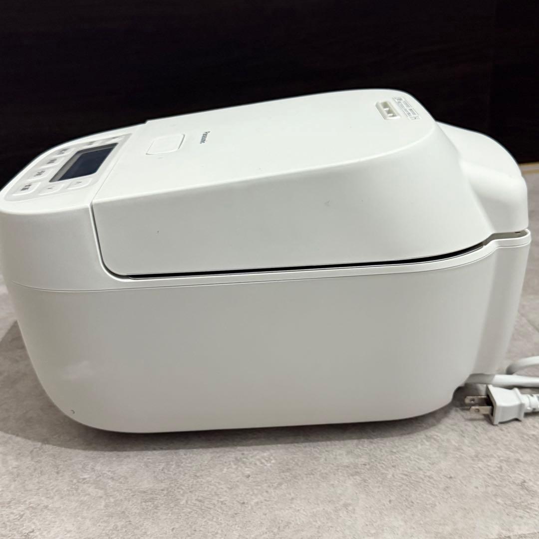 Panasonic SR-N210D-W IHジャー炊飯器2025年製　白