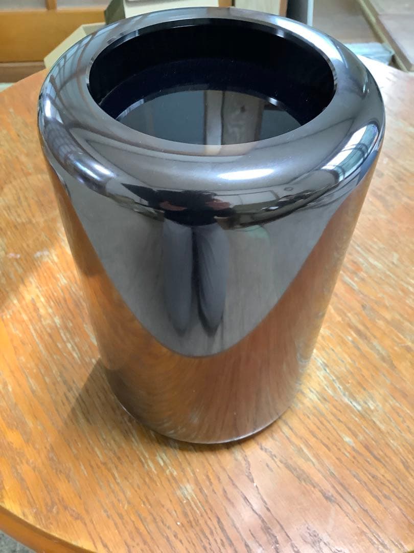 Mac Pro (Late 2013) 12コア 64GB 1TB SSD