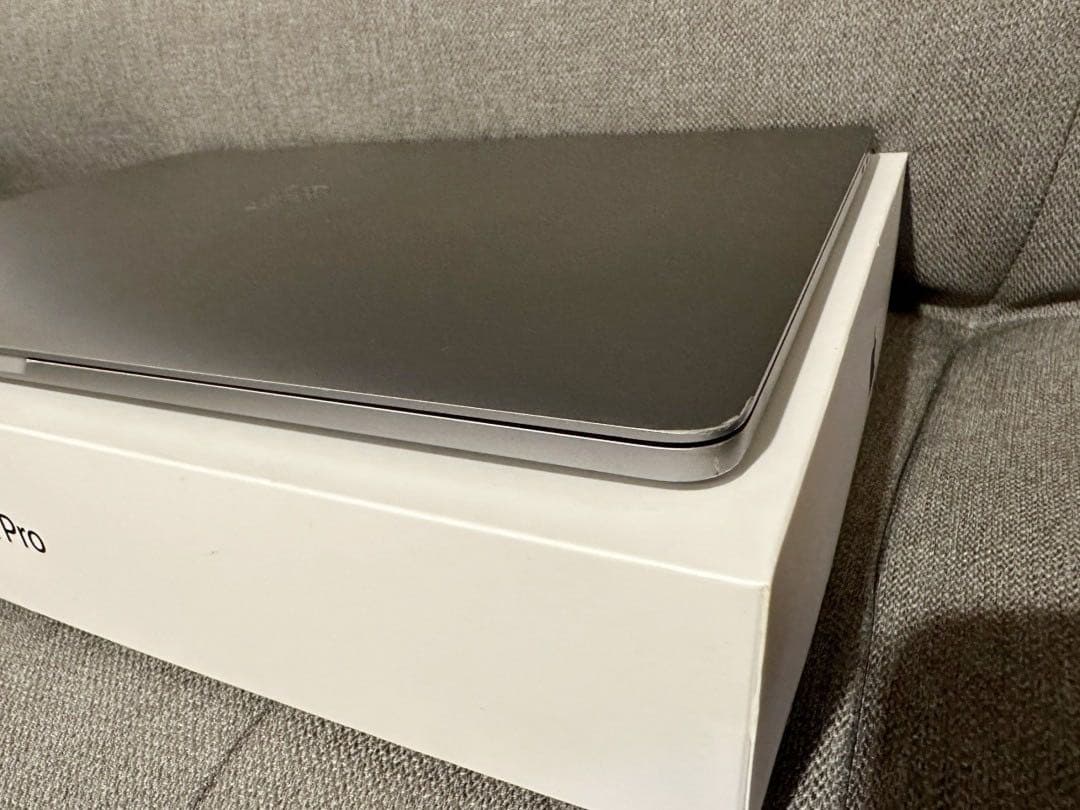 MacBook Pro 15インチ 2018 Apple