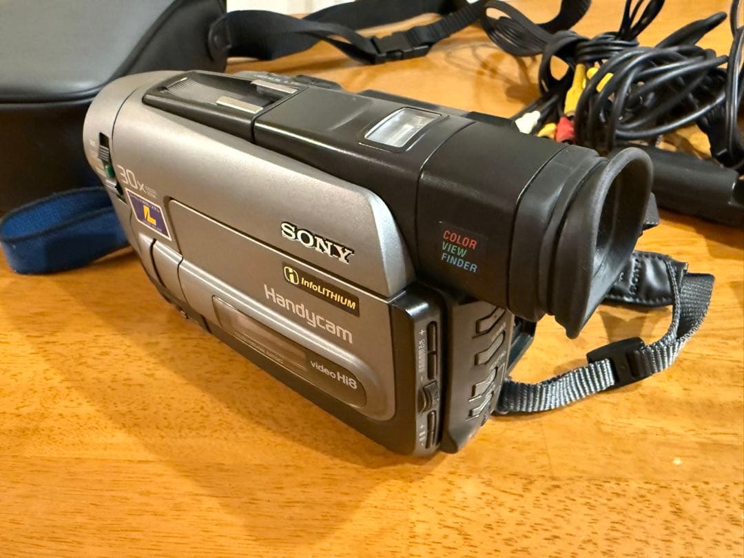 SONY Handycam Hi8 ビデオカメラ 本体