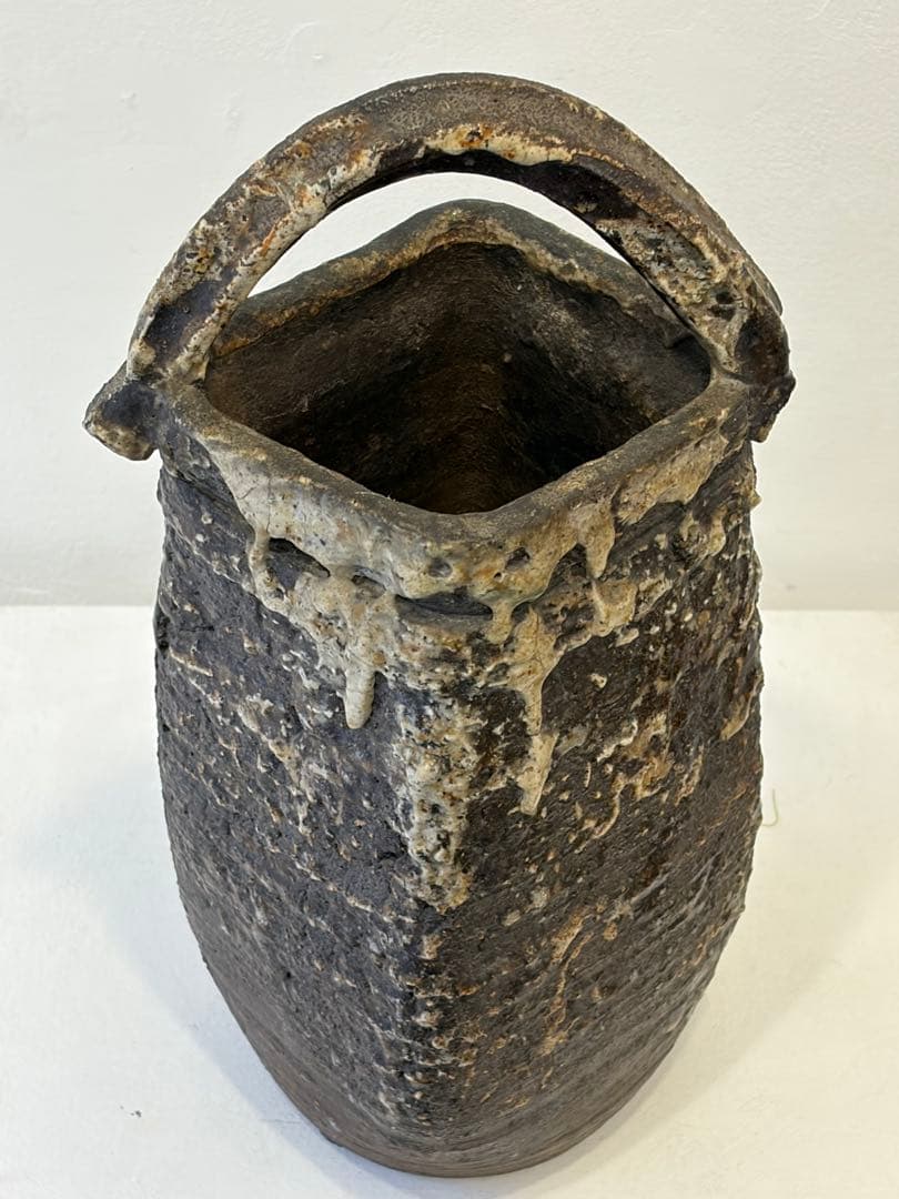 備前焼　焼きじめ　花器　花生け　茶道具　銘有　釉薬だれ　高31cm