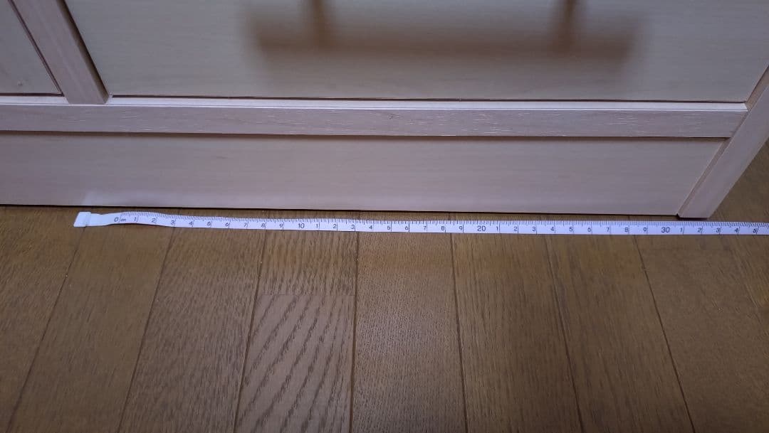 ✿木製キャビネット✿ 引き出し2つ ガラス扉付きコンセント穴付き✿