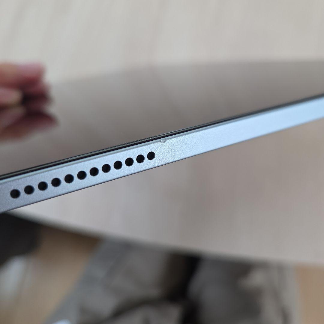 iPad Air 13インチ (M2)WiFi 128GB Magicキーボード