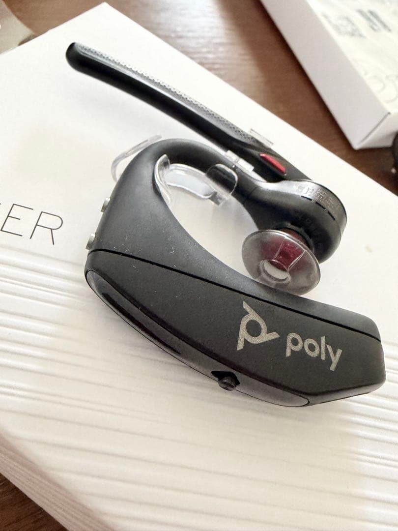 Poly Plantronics Voyager 5200ワイヤレスヘッドセット