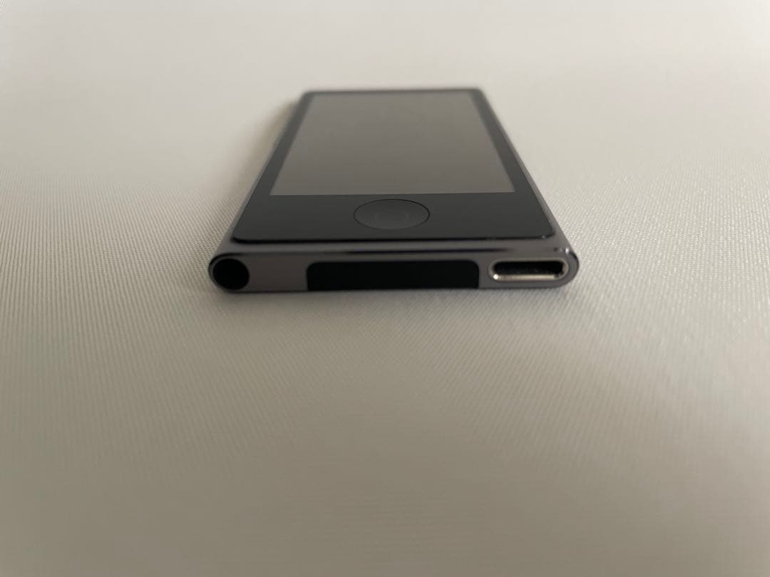 【美品】iPod nano 16GB 第7世代　スペースグレイ