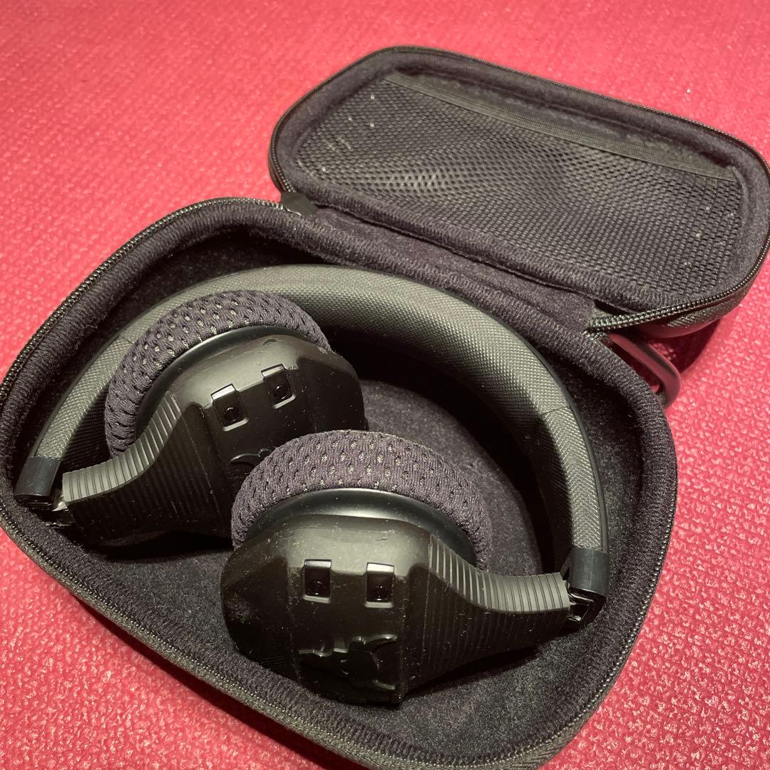 UNDER ARMER PROJECT ROCK OVER-EAR 現在未販売