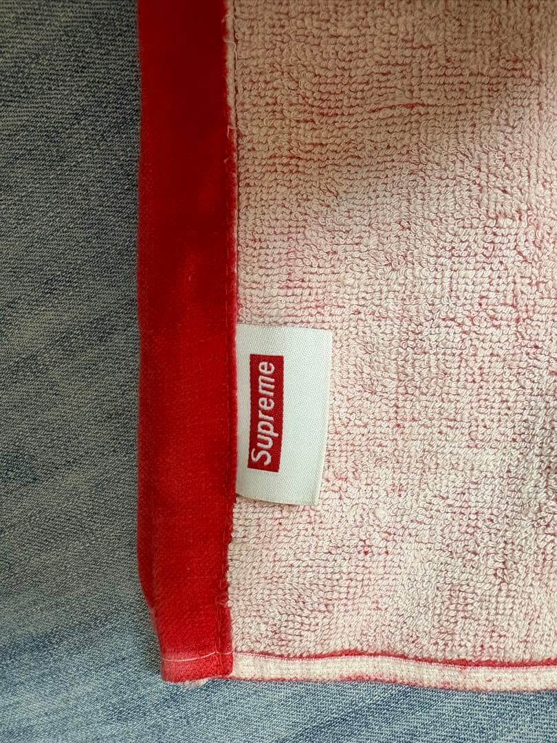 SUPREME シュプリーム 大判ビーチタオル