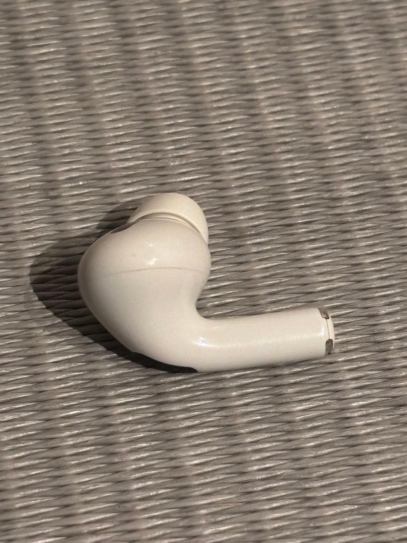 AirPods Pro 第2世代 usb-c イアホン両耳+充電ケース付き