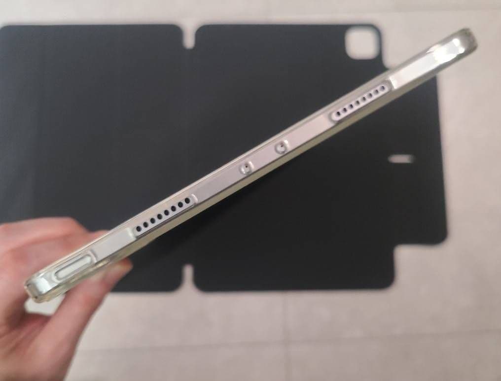 iPad pro 本体 128GB カバー2点付き 第4世代 wifi