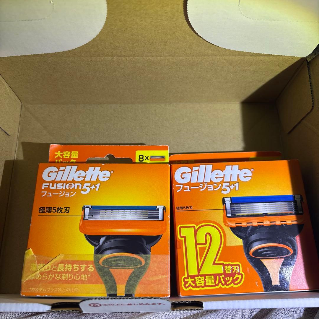 Gillette Fusion 5+1 替え刃 8個入り 大容量パック２箱