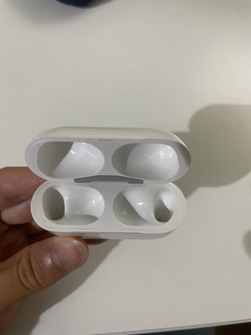 AirPods Pro 本体＆両耳、箱、未使用のLサイズイヤーピース付き