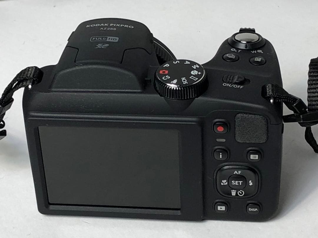 すぐに撮影OK KODAK PIXPRO AZ255 デジタルカメラ 単三電池