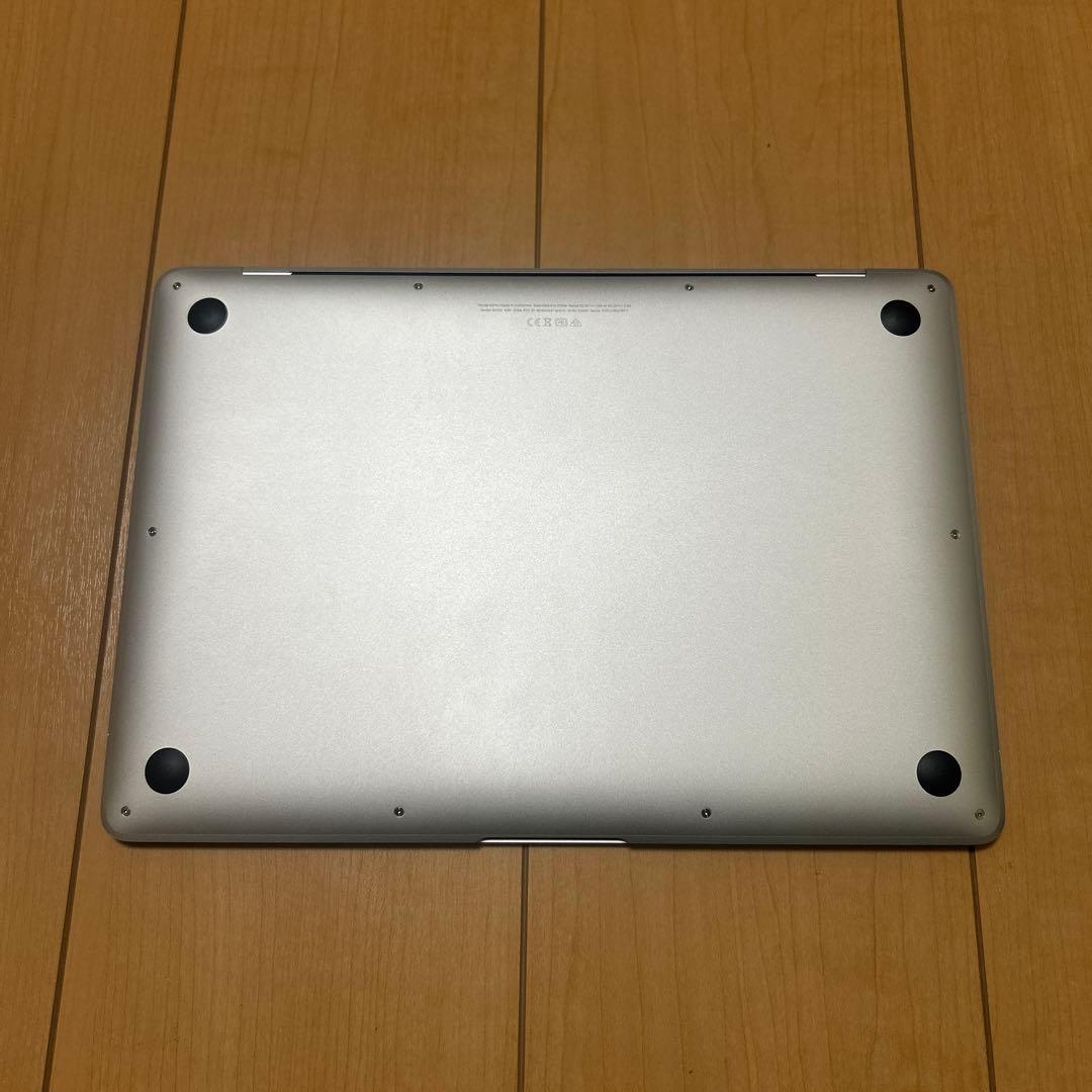 MacBook本体 MacBook Air M1 2020 8GB 256GB