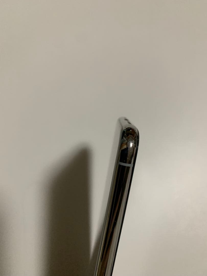 iPhoneXS 本体 ジャンク品　シルバー　SIMフリー iPhonexs
