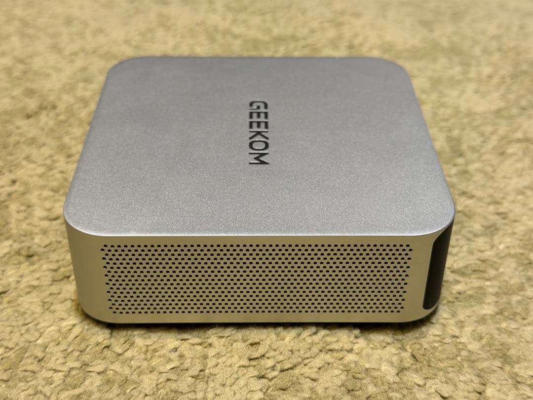 美品 GEEKOM A5 Pro 2026エディション ミニPC
