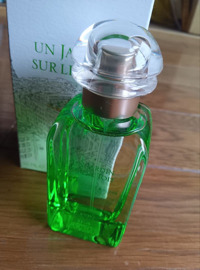 エルメス 屋根の上の庭 オードトワレ 新品未使用 50ml