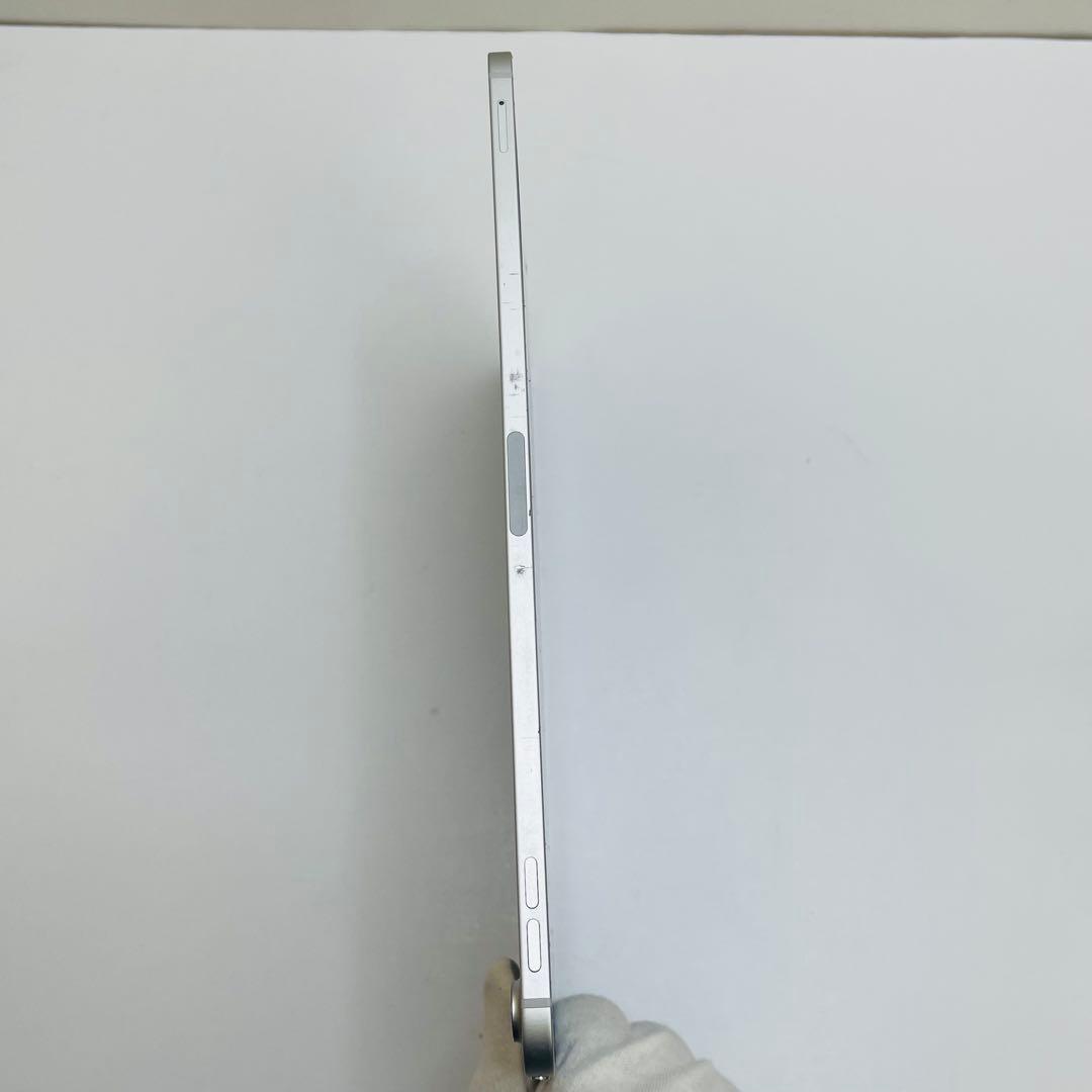 iPad Air 第4世代 64GB Wi-fi + Cellular 81%