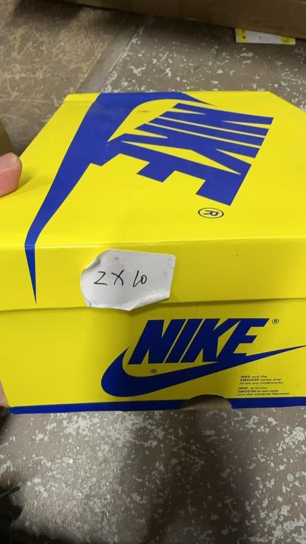 筆記具 Air Jordan 1 Low Travis Scott Canar 29cm