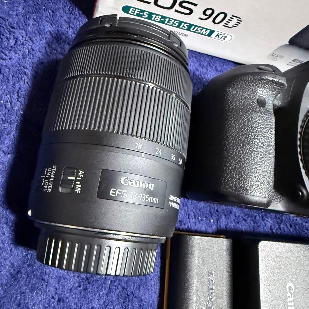 Canon EOS 90D EF-S 18-135mm キット レンズ付き