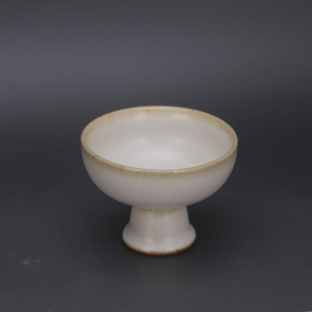 景徳鎮 月白釉高足杯 磁器 現代工芸品 美術品 装飾品 置物