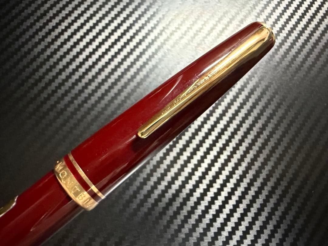 極美品 モンブラン ジェネレーション 万年筆 ボルドー F 細字
