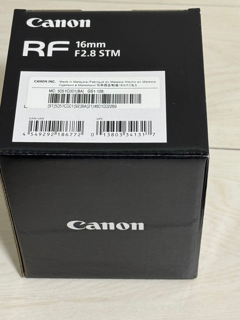 【美品】Canon RF16mm F2.8 STM フィルター/レンズフード付き