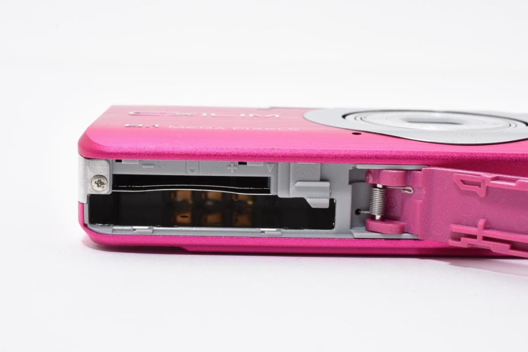 美品 カシオ　CASIO EXILIM EX-Z80 ピンク 動作良好 A544