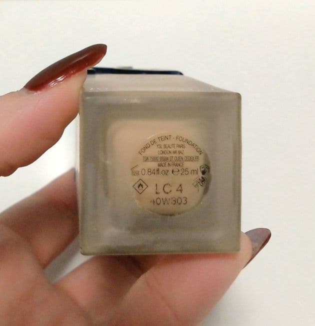 イヴサンローラン オールアワーズ ファンデーション LC4 下地 チーク 3点