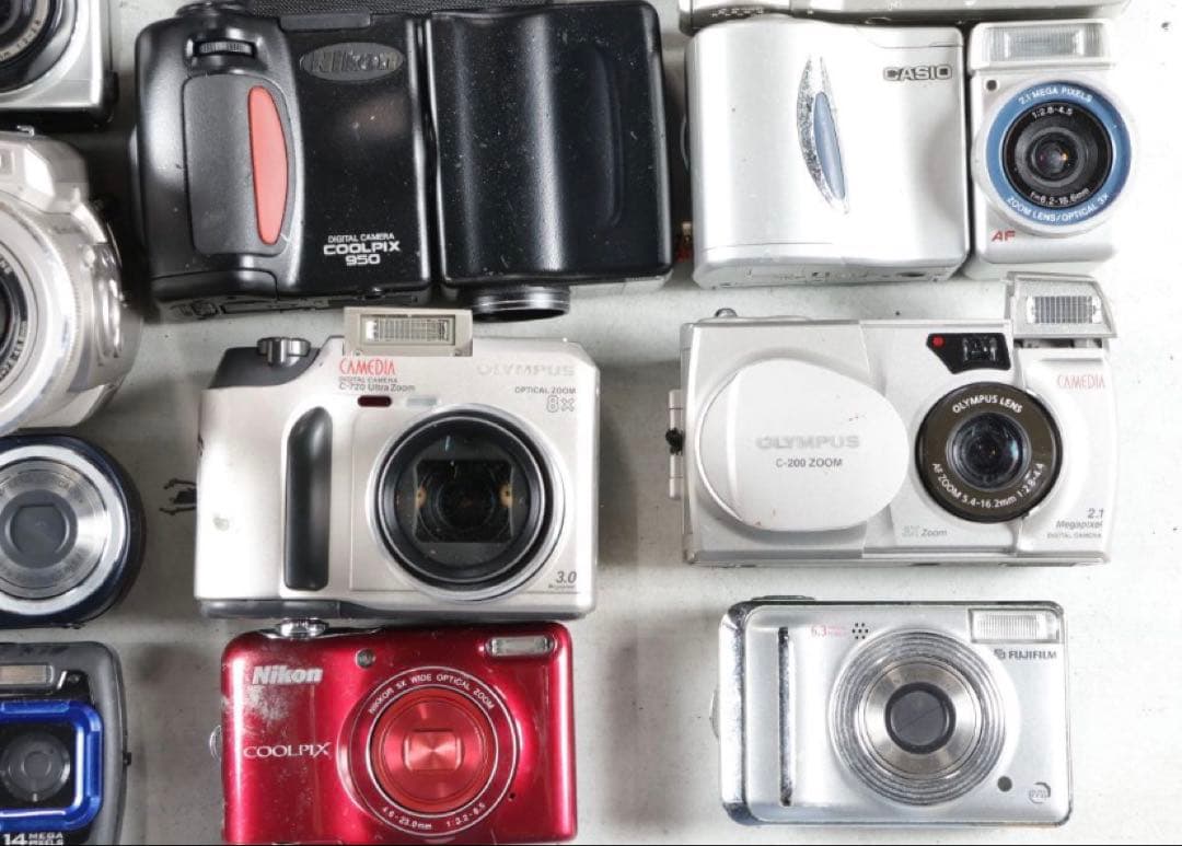 Canon Nikon Panasonic SONYコンパクトデジタルカメラ