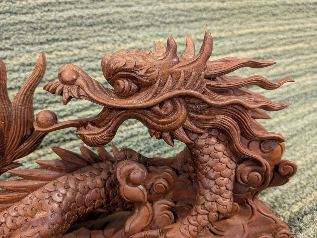 お買い得！1719木製一刀彫り双龍向かい置物A15、 中国製木彫双龍置物、