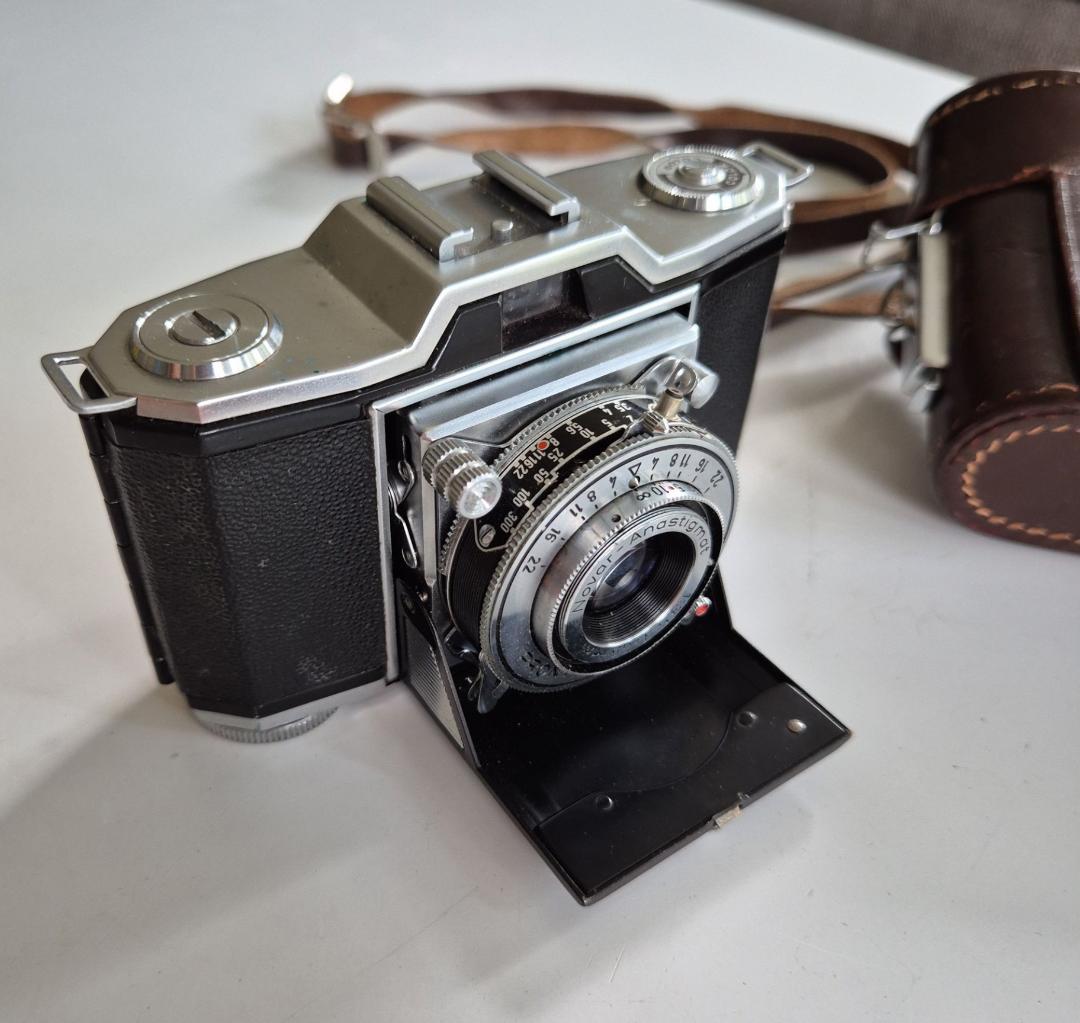 フィルムカメラ M8180 ZEISS IKON IKONTA Novar-Anastigmat