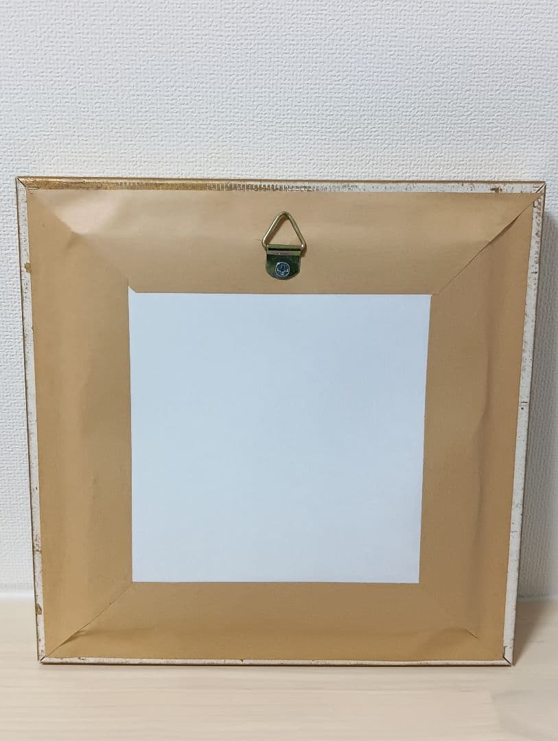 ベトナムの職人さんが制作した美しい手刺繍絵画！！