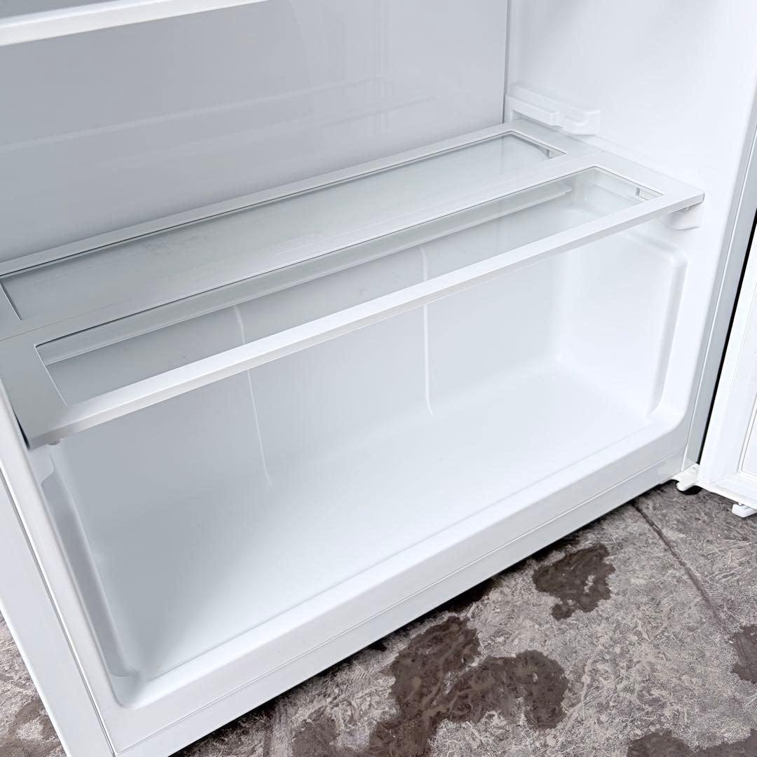 運搬取付無料！ホワイト純正IRISコンパクトスリムな省スペ冷蔵庫！完動超美品！