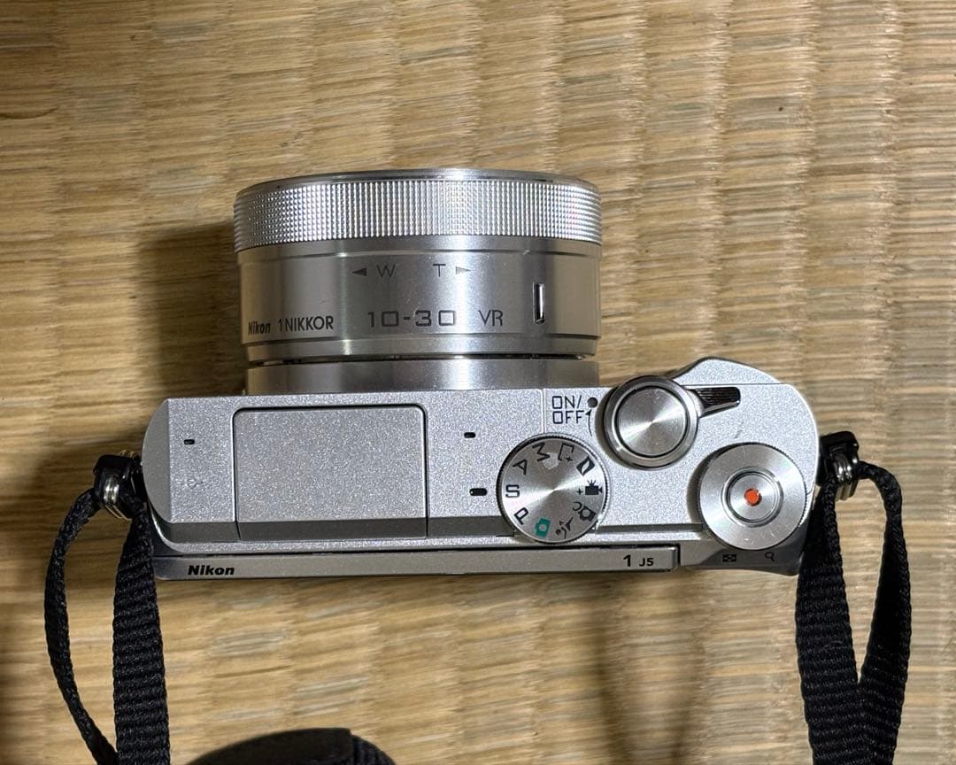Nikon 1 J5 ミラーレス一眼カメラ レンズ2本セット