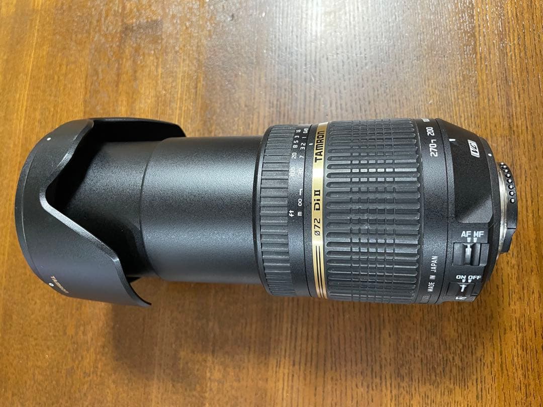 良品　Tamron 18-270mm ズームレンズ