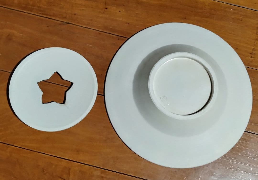 犬山焼 もみじ柄模様の陶器製灰皿 木箱付き 置物