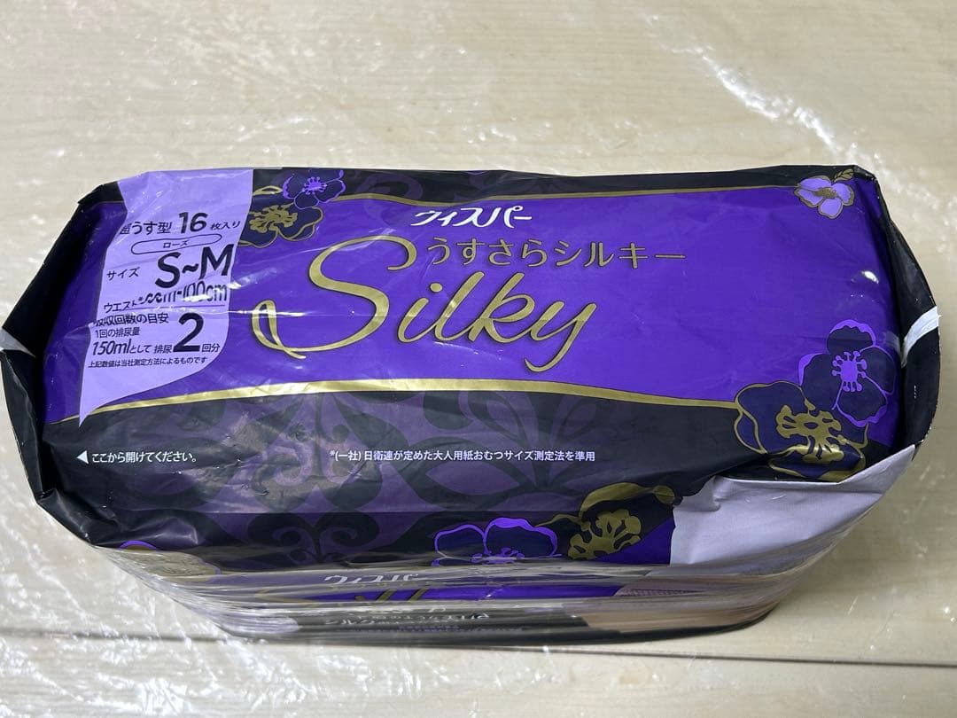 ウィスパー うすさらシルキー 女性用 尿ケア ローズ 16枚入り S-M パンツ