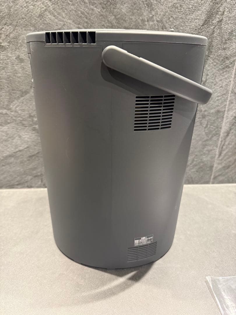 期間限定値下げ　象印　ZOJIRUSHI EE-TA60 BM スチーム式加湿器