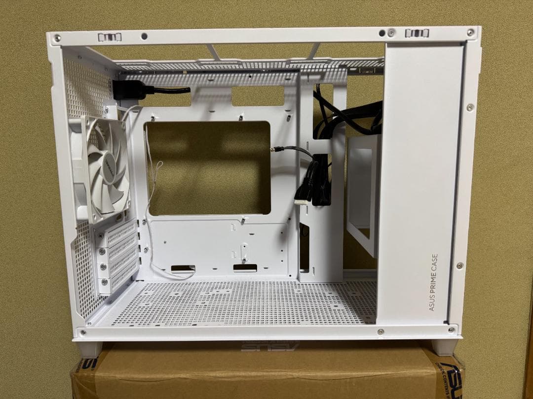 PCケース(自作PC用) ASUS Prime AP201 MicroATX Case