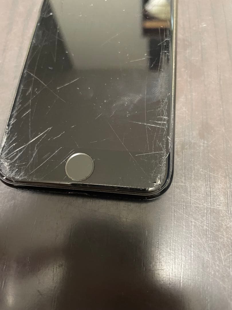 iPhone7 A1779 2台 iPhone6 A1586 計3台 現状品