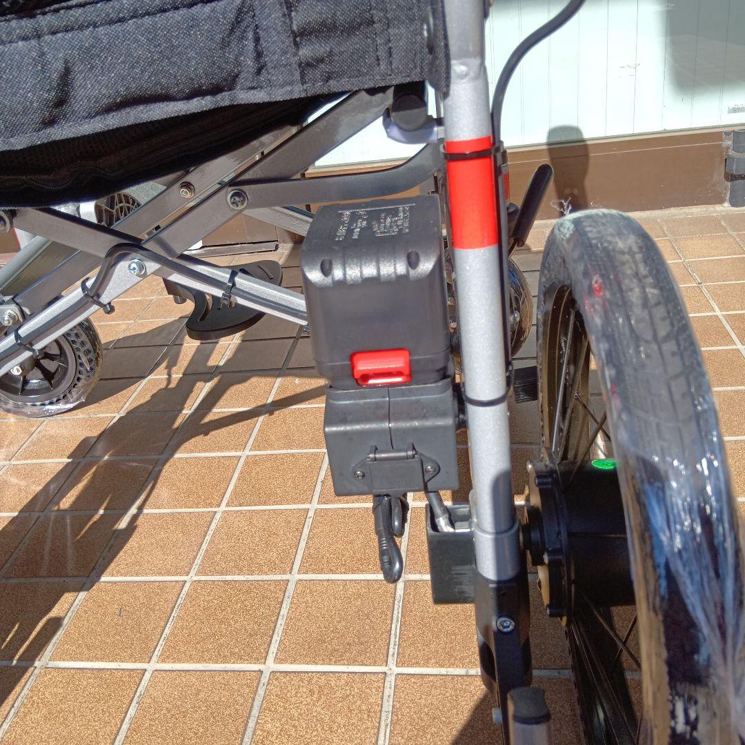 超軽量 電動車椅子 （総重量16.7㎏）