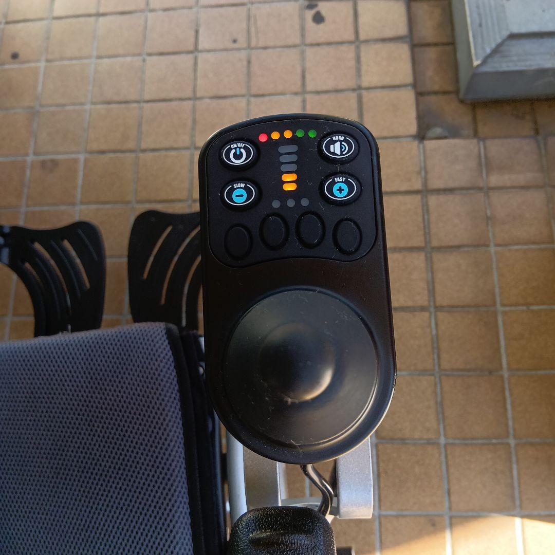 超軽量 電動車椅子 （総重量16.7㎏）