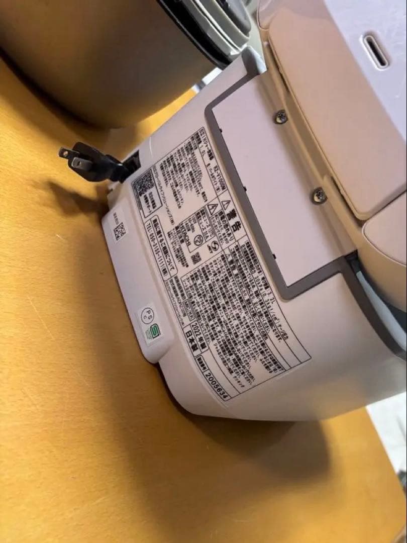 HITACHI RZ-V1000M 炊飯器　2ヶ月ほど使用