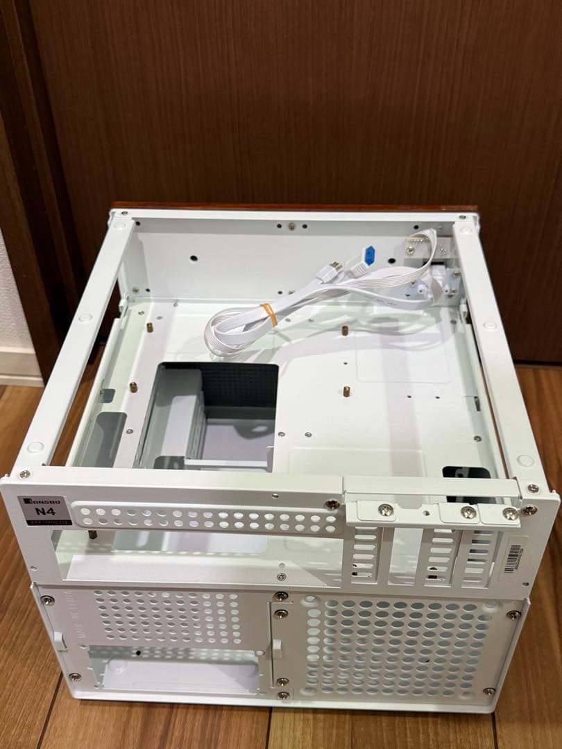JONSBO N4 PCケース ホワイト