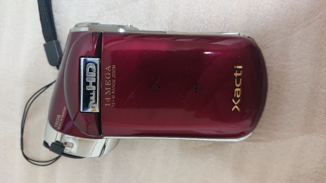 SANYO Xacti DMX-CG100 レッド