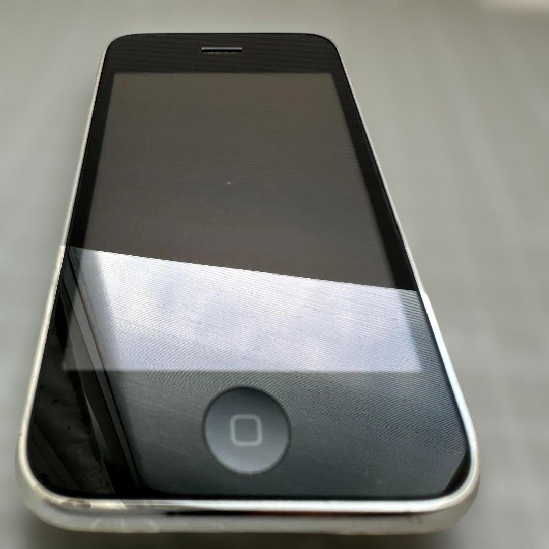 完全動作品 iPhone 3GS 32GB ホワイト ios6.1.6 箱付