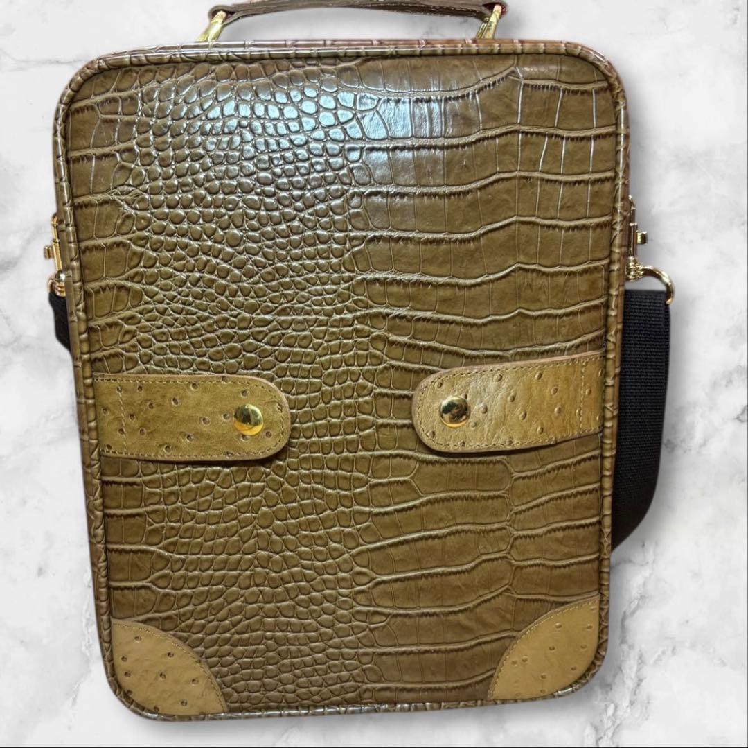【希少】珍しい新品未使用 Valentino Marudini セットショルダー