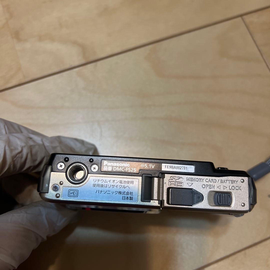 美品】Panasonic　パナソニック　LUMIX　DMC-FS25